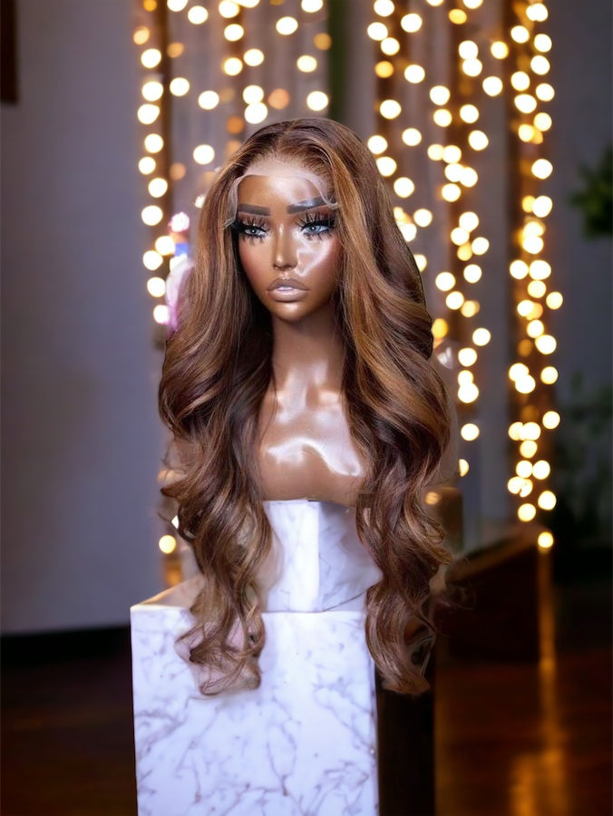 Spotlight/Lace Front Crown